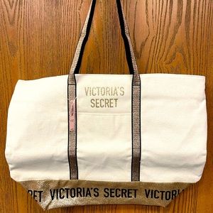 Victoria’s Secret tote bag